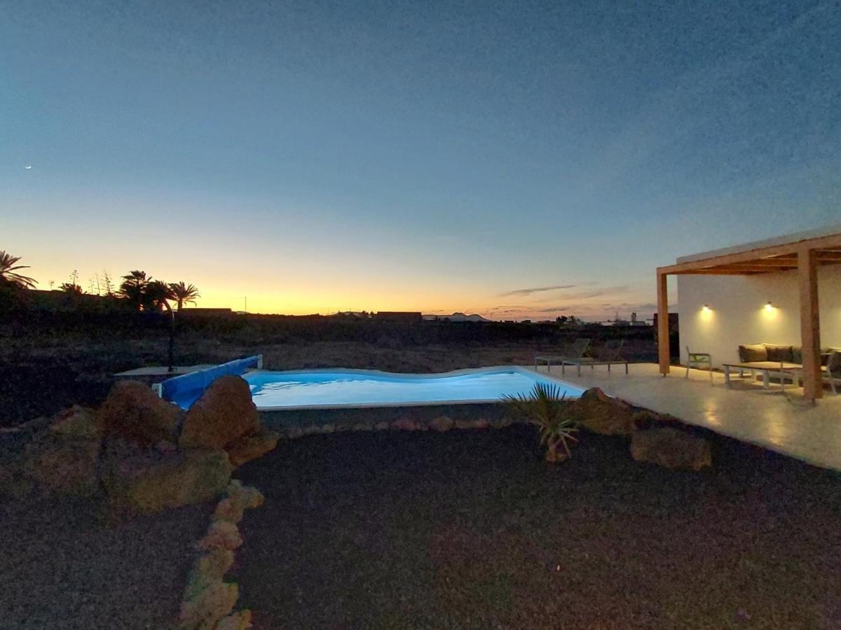 Villa Tabaiba En Lajares Con Piscina Екстериор снимка